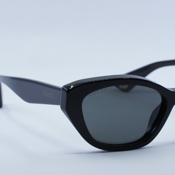 Gucci GG1638S 001 Sunglasses Black Cat Eye Frame, Smoke Lenses